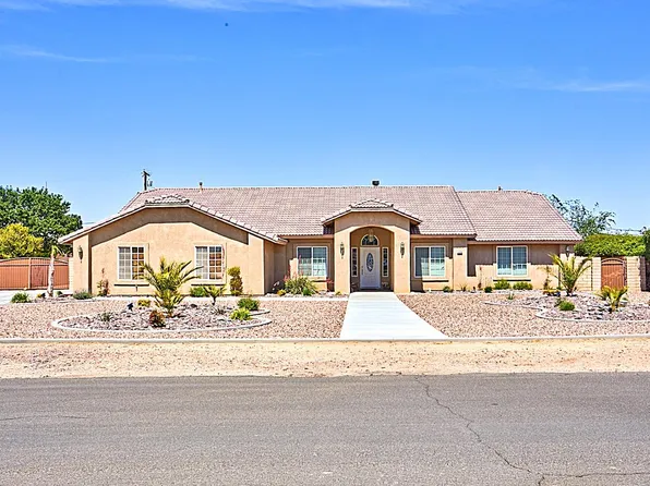 14305 Boche Rd, Apple Valley, CA 92307