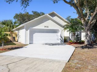 2632 Newbolt Dr, Orlando, FL 32817