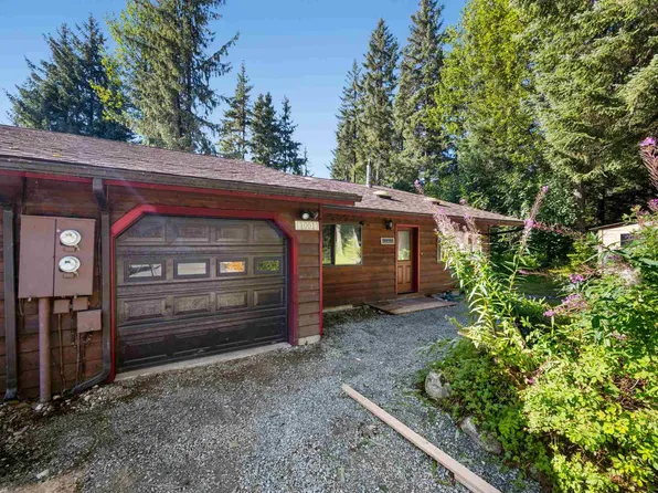 1001 Arctic Cir, Juneau, AK 99801