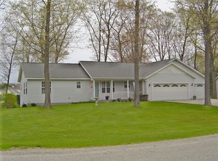 15323 Millhouse Ct, Grand Haven, MI 49417