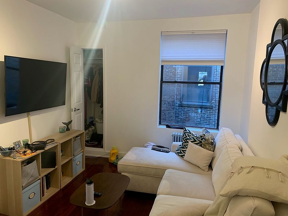 1st image of 246 W 18th St APT 13