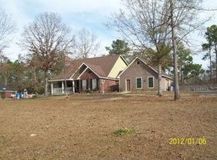 60236 Greentree Dr, Bogalusa, LA 70427