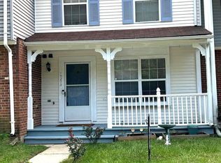 15272 Cloverdale Rd, Woodbridge, VA 22193