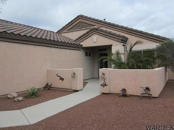 5th image of 2379 Columbus Dr