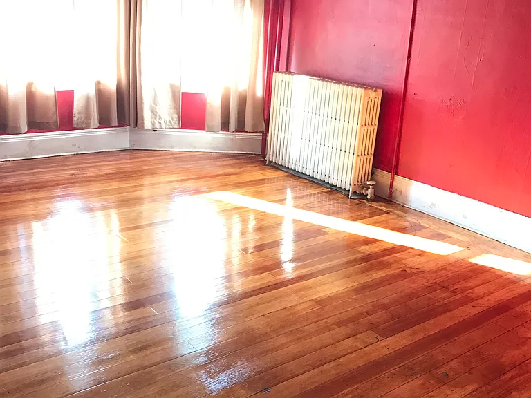 477 Hudson Ave #2 — Photo 3
