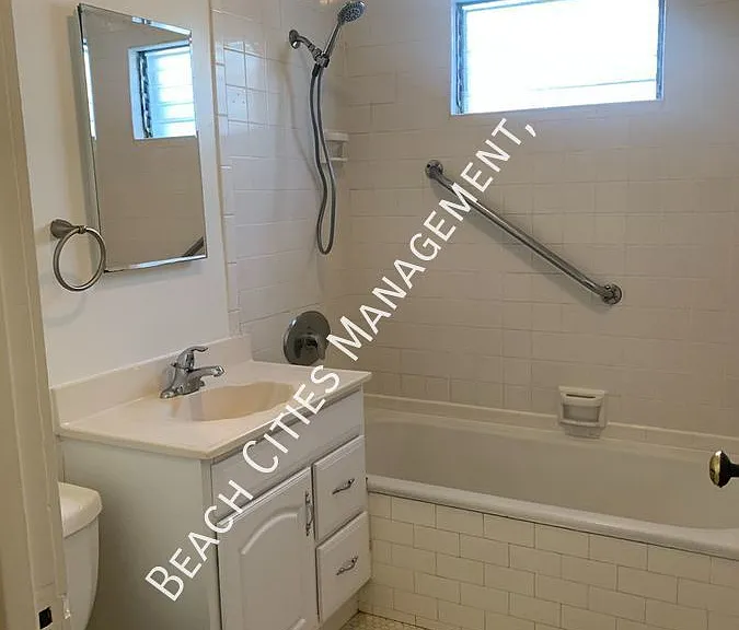 40 Glendora Ave — Photo 28