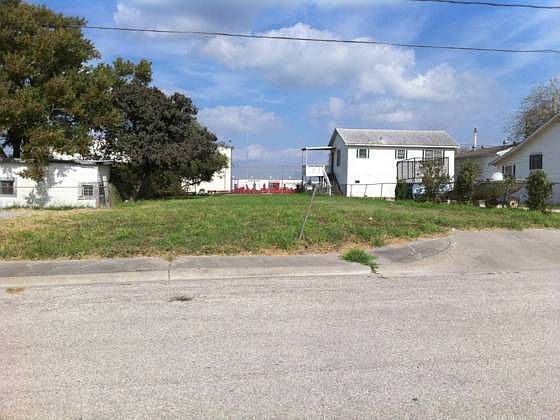 1st image of 5442 Erin Dr