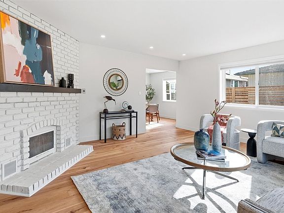 3rd image of 2558 Ferguson Rd #11
