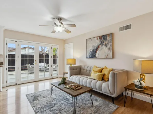 4880 Regents Park Ln, Fremont, CA 94538