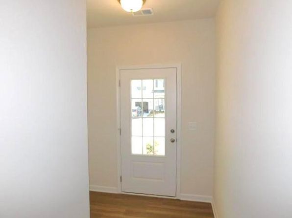 143 Sawgrass Dr #24, Ball Ground, GA 30107