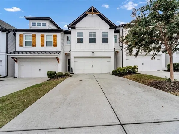 94 Garrison Dr, Winder, GA 30680