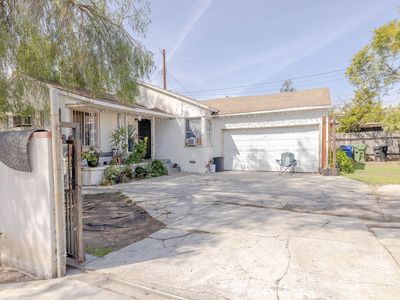 11779 Dronfield Ave, Pacoima, CA, 91331
