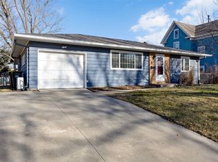 1116 Rochester Ave, Iowa City, IA 52245