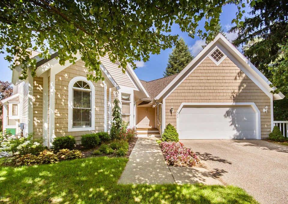 1st image of 275 Willow Creek Ct