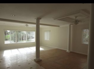 5085 N Beach Rd, Englewood, FL 34223
