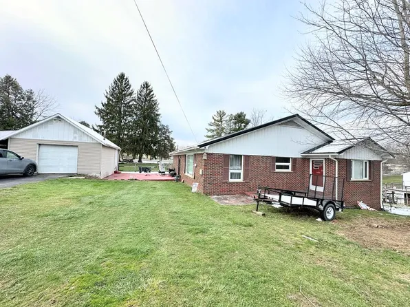 129 Crab Orchard Ave, Beckley, WV 25801