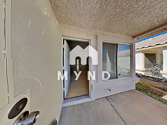 3rd image of 3661 Lucky Horseshoe Ct