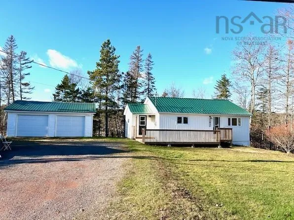 1817 Highway 311, Central North River, NS B6L 6G2