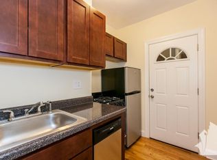 707 W Brompton Ave APT 51, Chicago, IL 60657