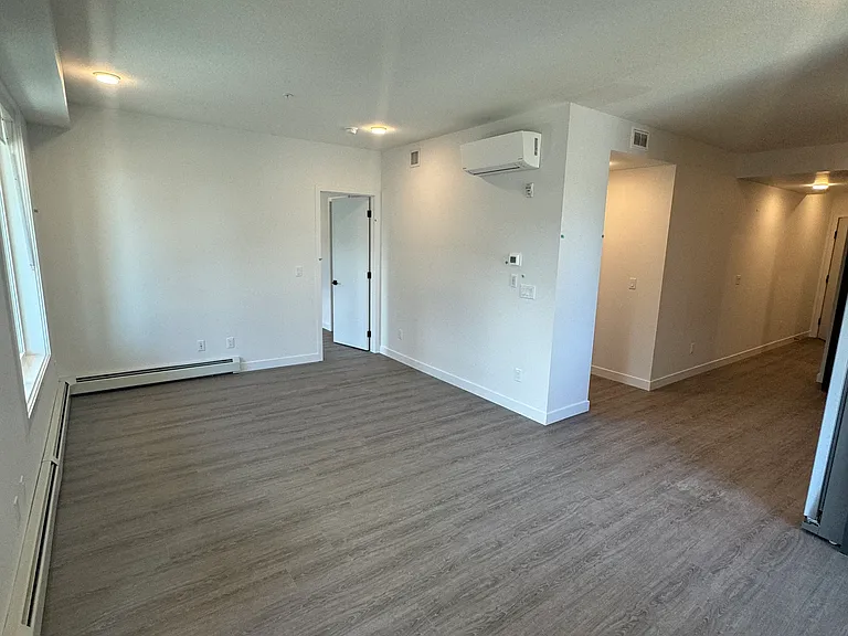 3932 University Ave NW #419 — Photo 11