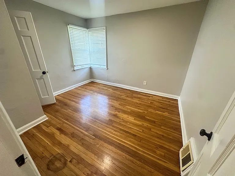 7620 Stanwood Dr — Photo 7