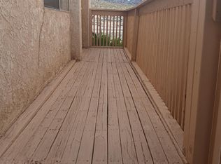 15815 Potomac Rd APT 5, Apple Valley, CA 92307