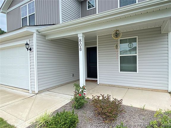 3rd image of 808 Old Angus Ln