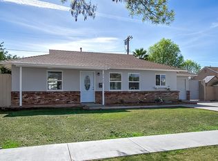 17430 Leadwell St, Van Nuys, CA 91406