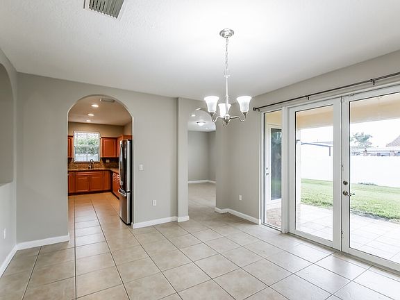 5th image of 20370 SW 129th Pl