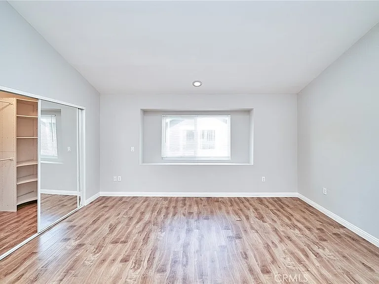21901 Moneta Ave #10 — Photo 23