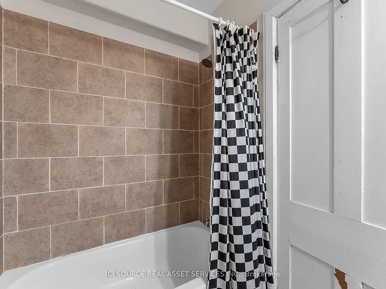 25 West St #2 — Photo 12