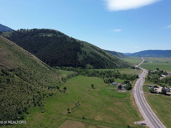 5th image of 82350 Us Highway 89