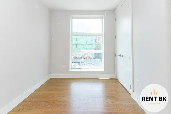 Rented by RENTBK LLC | media 5