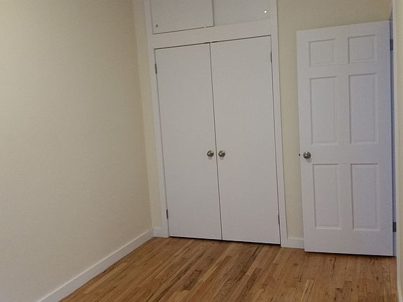 4th image of 31 E 20th St APT 3F