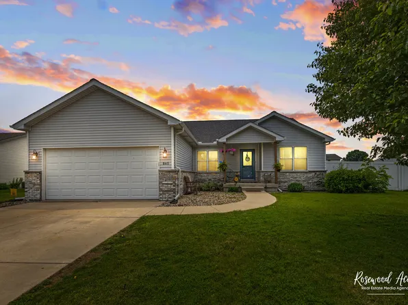 840 Peony Ln, Bourbonnais, IL 60914