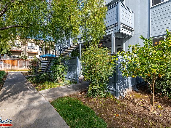 2nd image of 4878 Pine Forest Pl