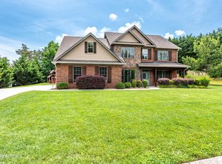 1831 Clingman View Dr, Alcoa, TN 37701