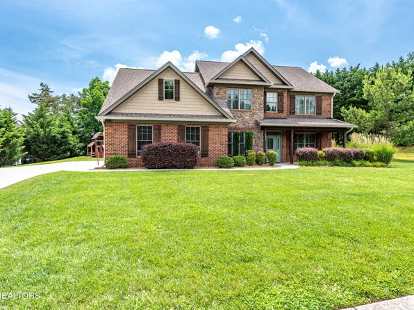 1831 Clingman View Dr, Alcoa, TN 37701