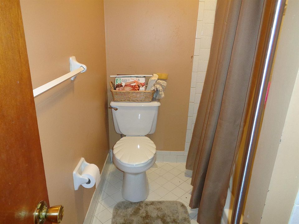 2nd image of 258 Townes Dr