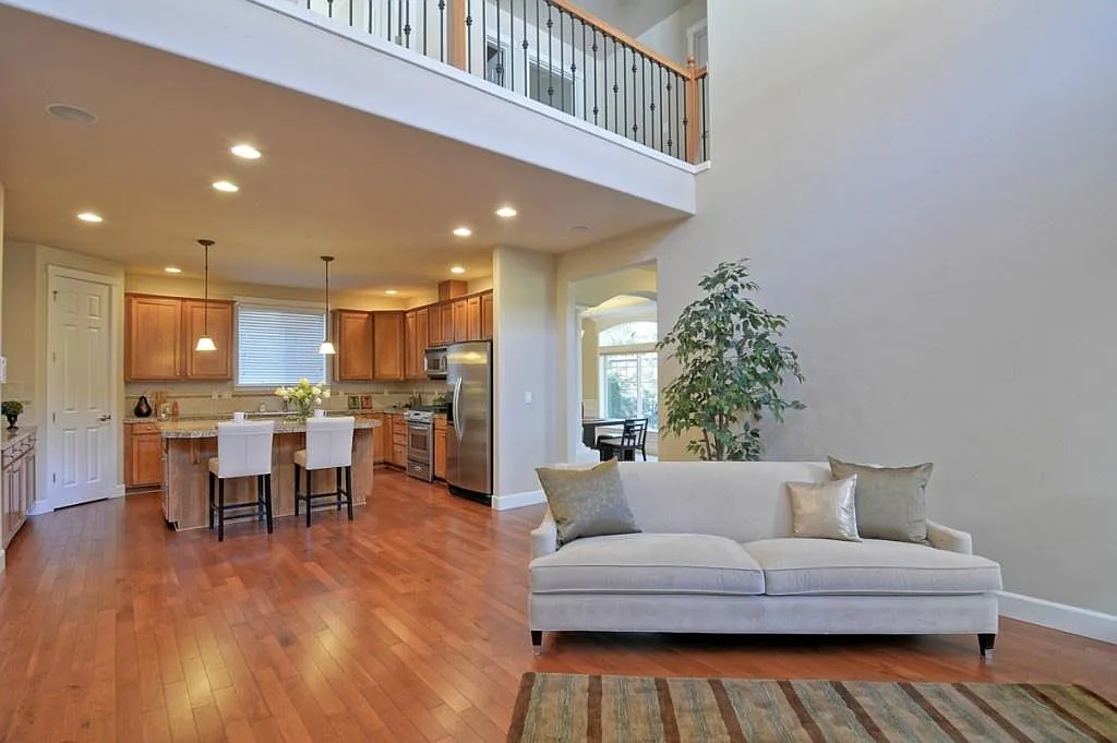 15602 3rd Dr SE — Photo 4