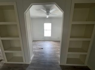 608 N Greenville Ave, Nevada, TX 75173