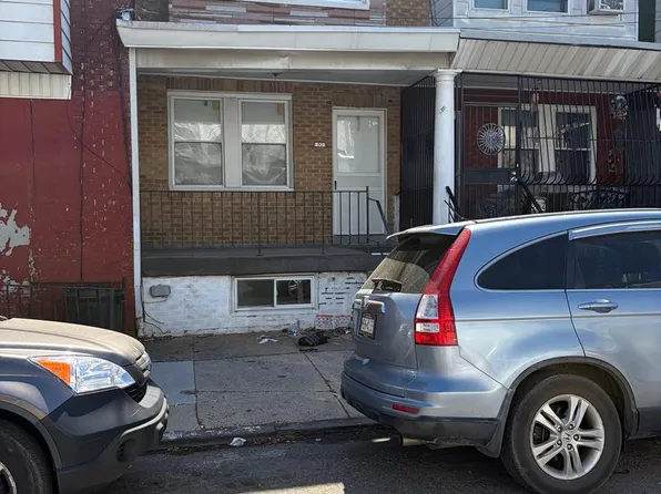 202 W Loudon St, Philadelphia, PA 19120