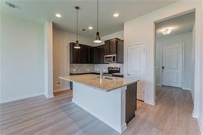5th image of 15107 Ryman Rd