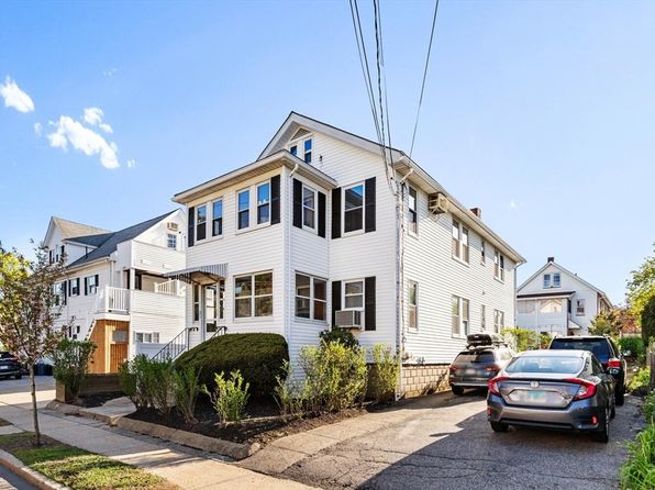 322-324 Arlington St, Watertown, MA 02472