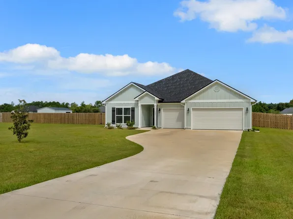 305 Golden Loop, Crawfordville, FL 32327
