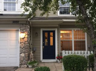 2097 Baneberry Way E, Chanhassen, MN 55317