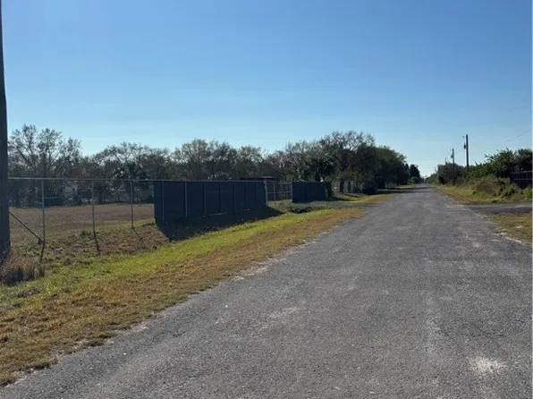 555 N Fronda St, Clewiston, FL 33440