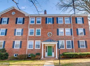4862 28th St S APT C1, Arlington, VA 22206