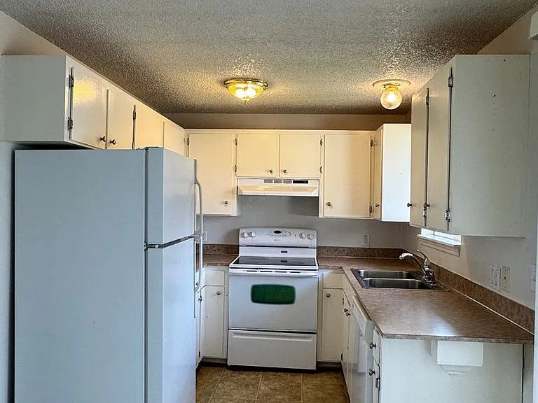 5404 Kilgary Way — Photo 4