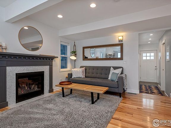 4th image of 387 W Elm St